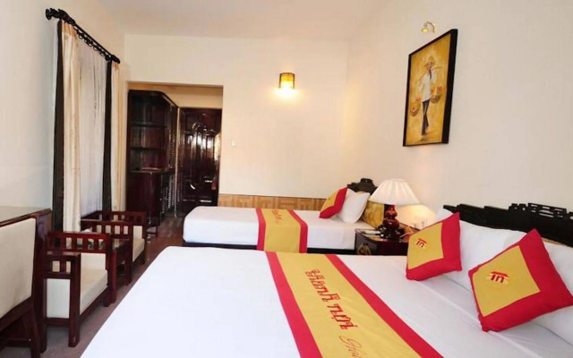 Thanh Noi Hotel