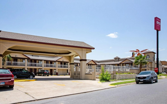 OYO Hotel McAllen Airport South