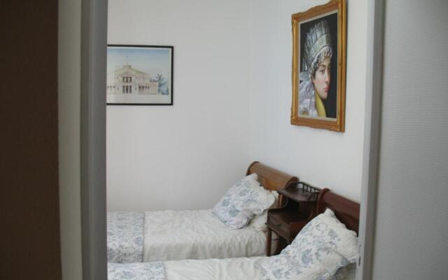 Domus Dulcis Apartments