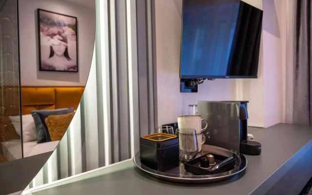 Natali luxury suites- mini rooms