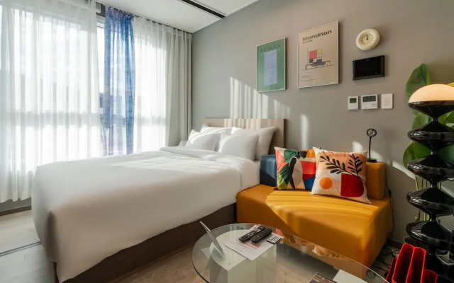 Radiant Nampo Hotel