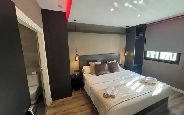 DAOS Suites Terrace Marbella