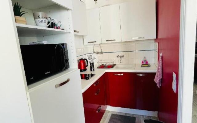 Suquet Beach Center - 10m walk from Palace 100m beach