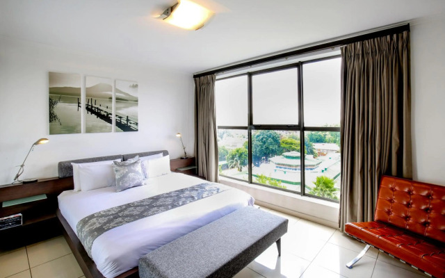 Urban Hip Hotels - The Nicol