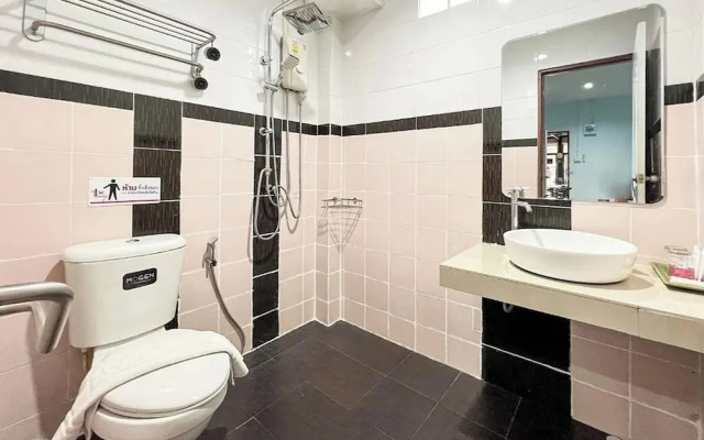 Chat House Chiang Rai