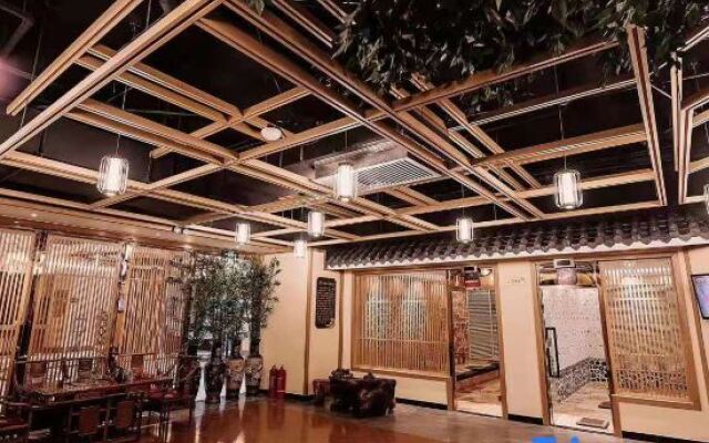 Xinwei Hot Spring Hotel