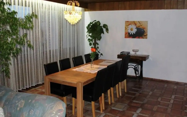 Mott Comfortable Holiday Residence