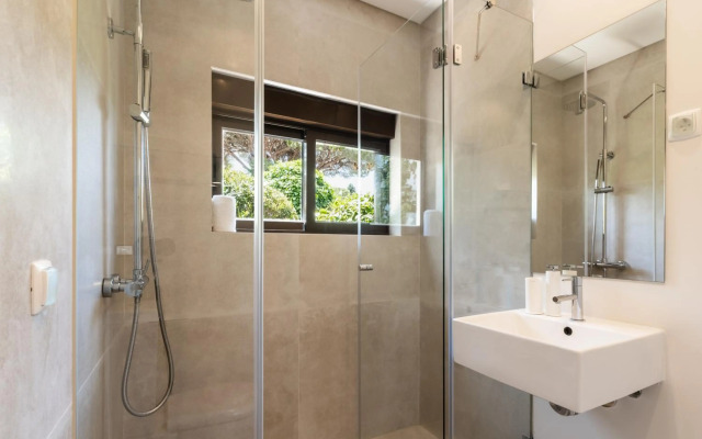 Vila Hibisco by Garvetur