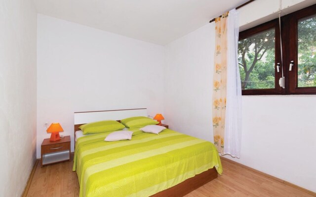 Beautiful Home in Kastel Kambelovac With Wifi and 1 Bedrooms