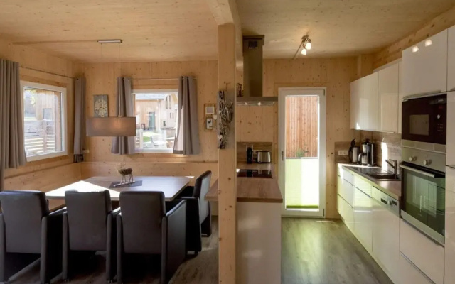Majestic Chalet With Sauna