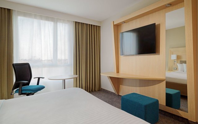 Courtyard by Marriott Paris La Defense West - Colombes