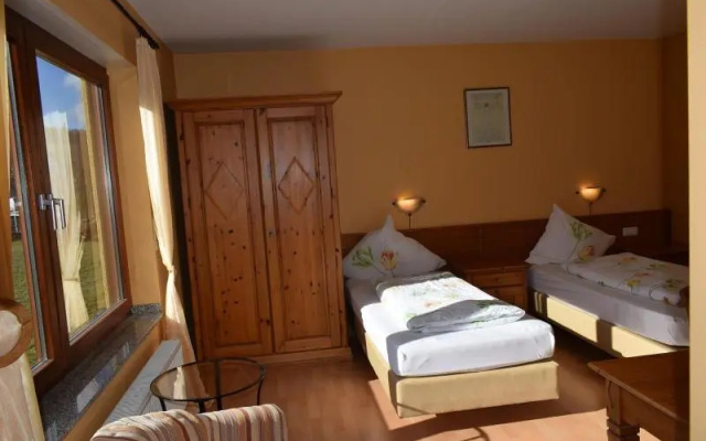 Waldhotel