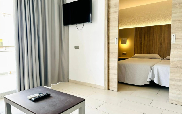 Ibiza JET Apartamentos - Adults Only