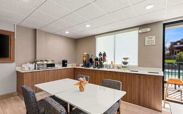 Quality Inn & Suites Matthews - Charlotte