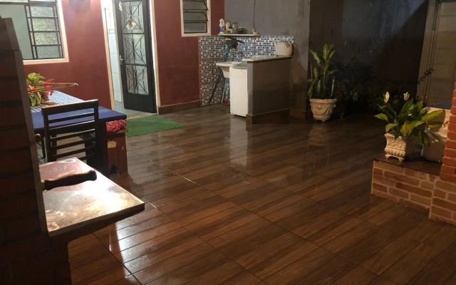 Sobrado com Piscina hidromassagem