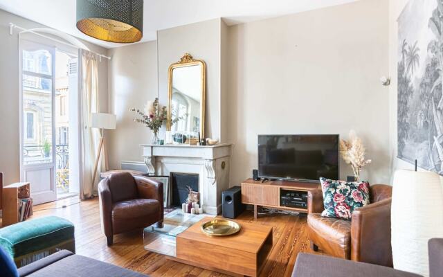 Typical Bordeaux Apartment