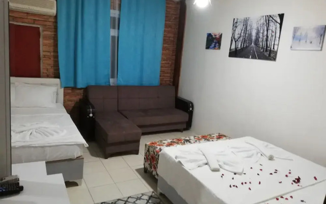 Ada Aparthotel