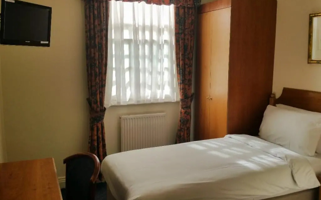 Mornington Victor Hotel London Belgravia