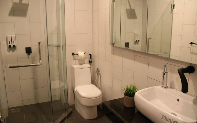 the youniQ Hotel