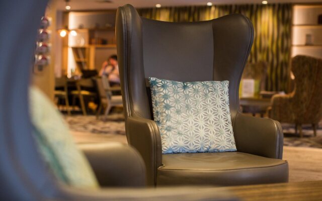 Holiday Inn Reading South M4 Jct11 by IHG