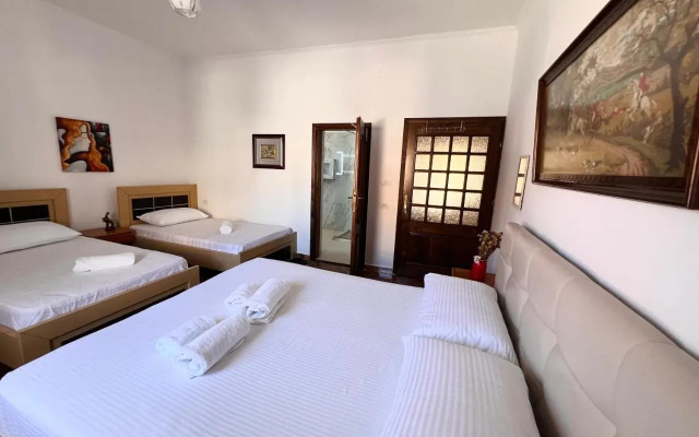 Vila Paris