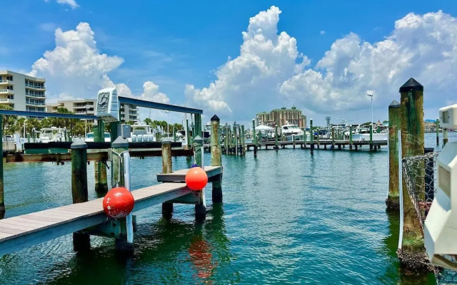 Waterview Towers 201