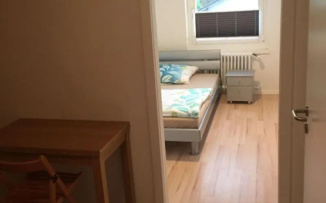 Hostel Airport Oberglatt – Guest Rooms – Niederhasli