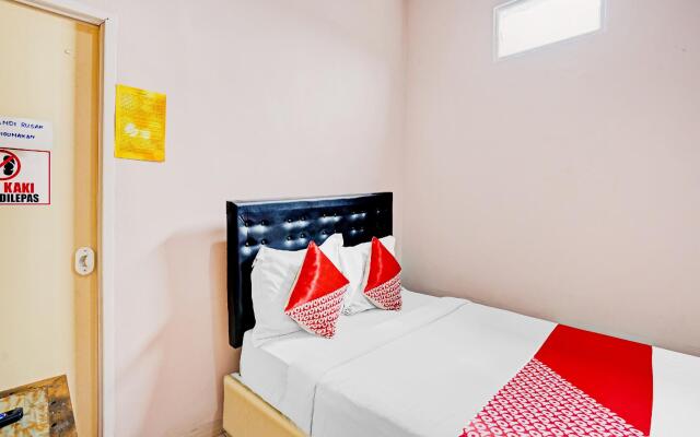 Dhoho Family Guest House by Oyo Rooms