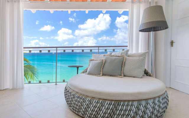 Fairmont Royal Pavilion