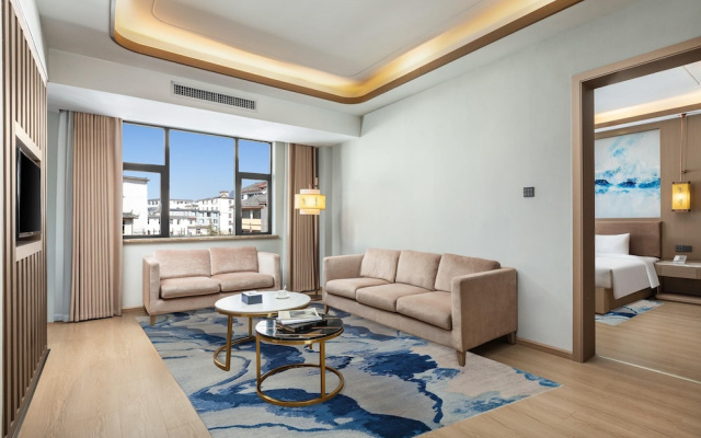 Days Hotel by Wyndham Lijiang Gucheng
