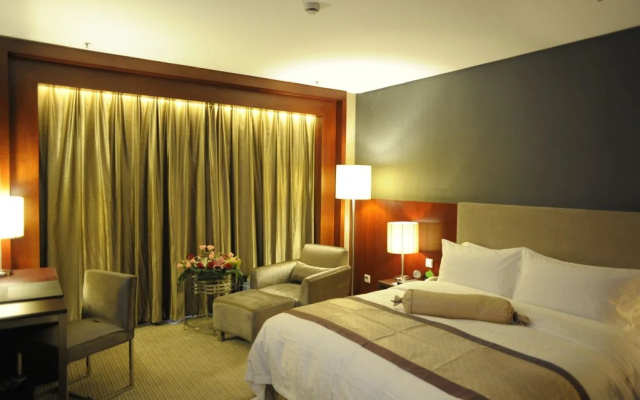 Junyi Dynasty Hotel