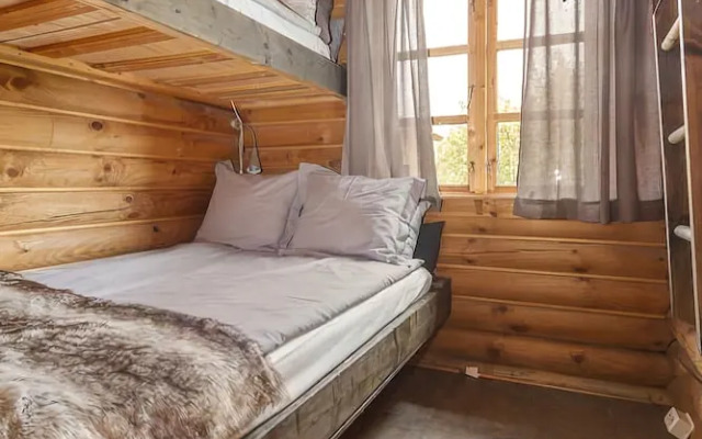 Log Cabin and Guest House