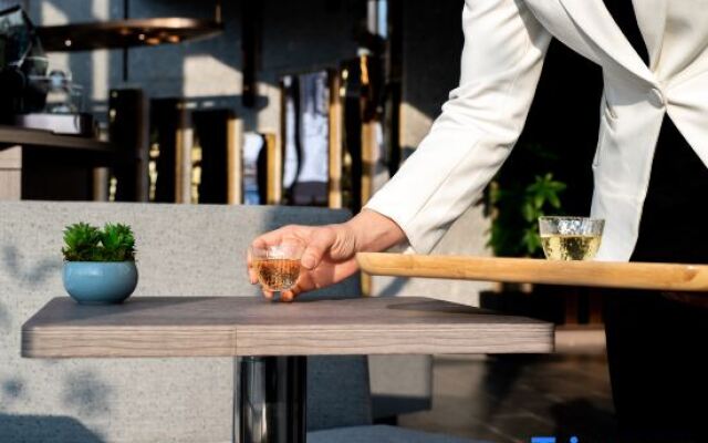 Palace Hotel，Beijing Yizhuang Bridge