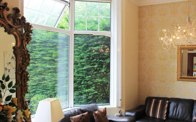 Roseview Alexandra Palace Hotel