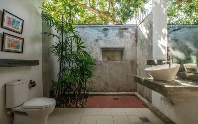Refurbished Family Village House With Private Pool