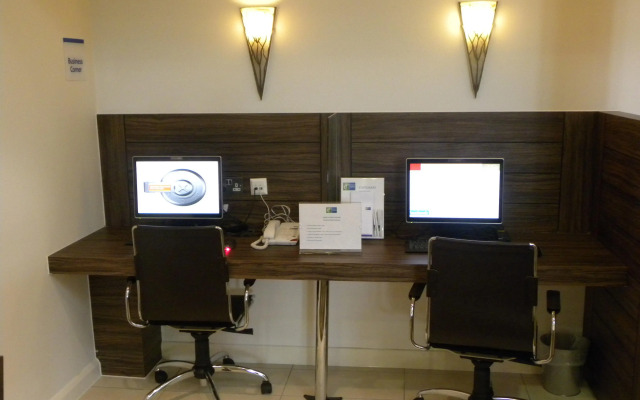 Holiday Inn Express Colchester by IHG