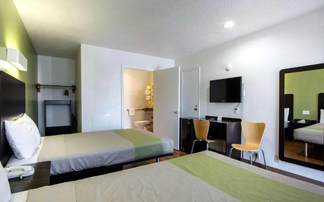 Santa Fe Plaza Travelodge