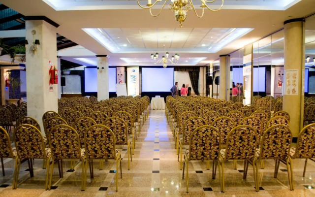 Ramada By Wyndham Buenos Aires Vicente Lopez