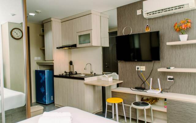 Minimalist And Comfy Studio At Bintaro Icon Apartment