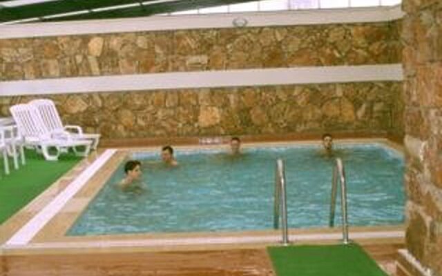 Sibyl Hotel Erythrai by Muup
