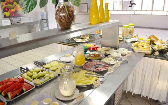 Hotel Dias em Pouso Alegre-MG