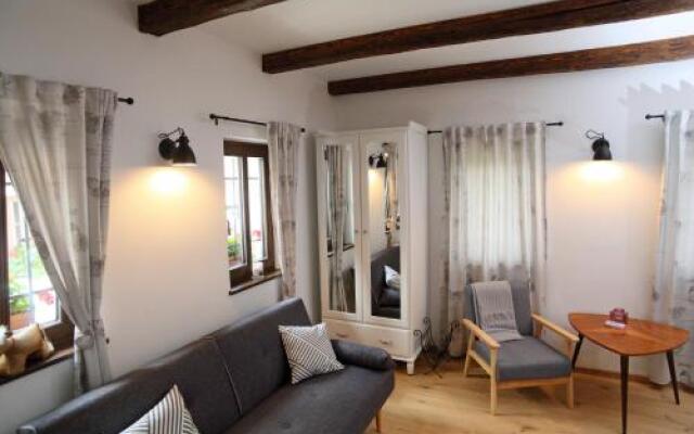 Apartment Little house
