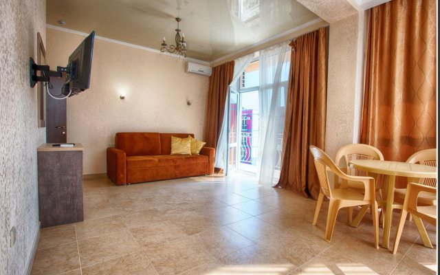 Александра