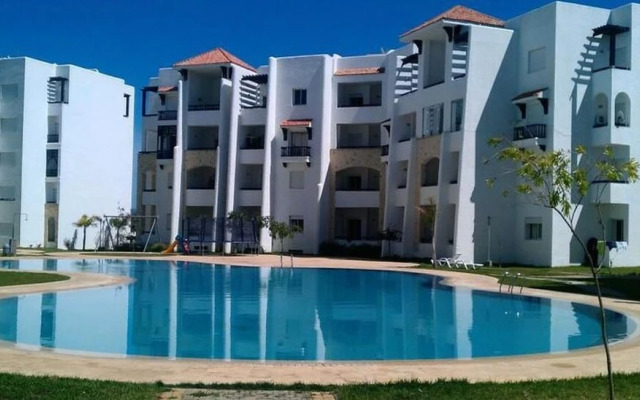 Appartement au complexe marina golf