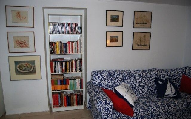 Detached House Miketa