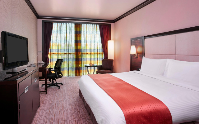 Holiday Inn Kuwait Al Thuraya City by IHG