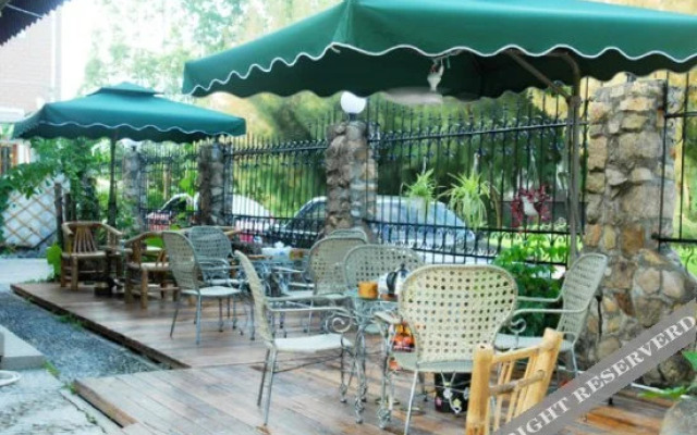 Pinfan Dujia Hotel