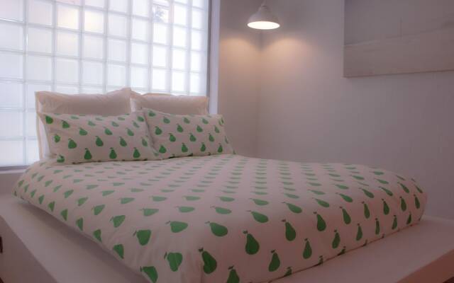 5 The Apartment