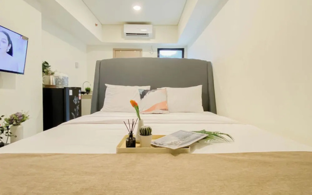 Comfortable And Minimalist Studio At Apartment Meikarta District 1 – Guest Rooms – Cibatu