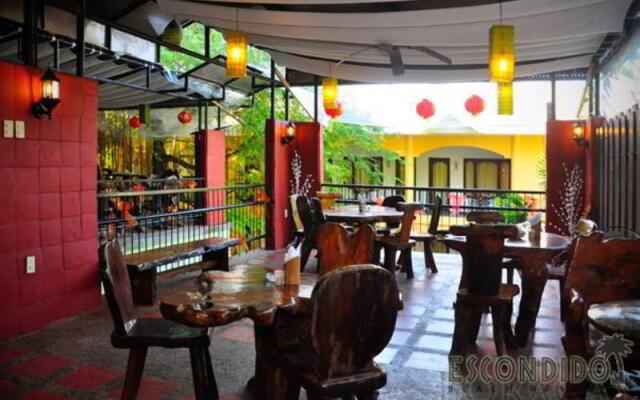 Escondido Beach Resort Boracay